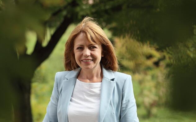 Фандъкова е декларирала само 7400 лв. в сметките си, шефът на ДАНС е най-заможният в службите