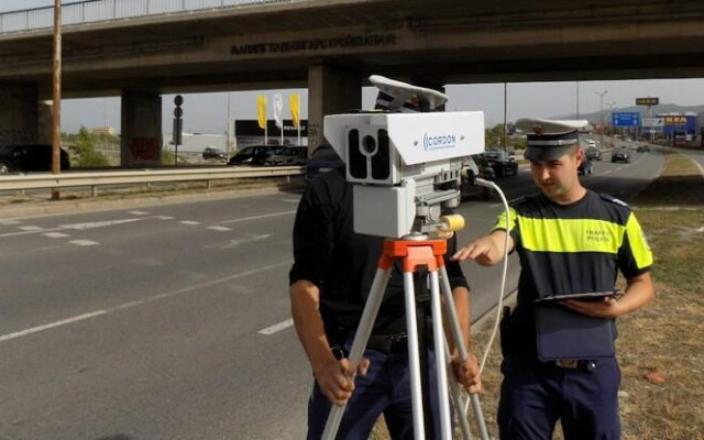 Обмислят камерите по пътищата да отчитат техническите прегледи
