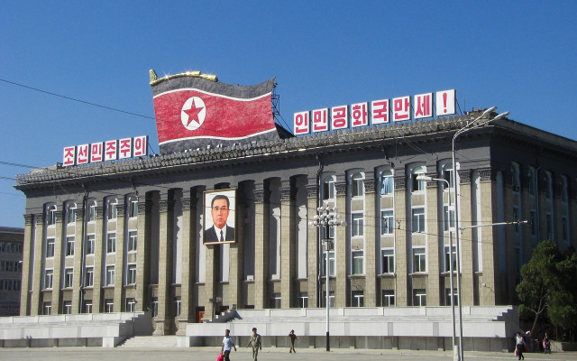 Ким Чен Ун призова за подготовка за война
