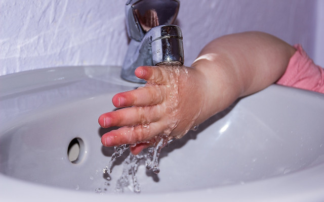 Студен душ: „Топлофикация Русе“ спира топлата вода за три седмици