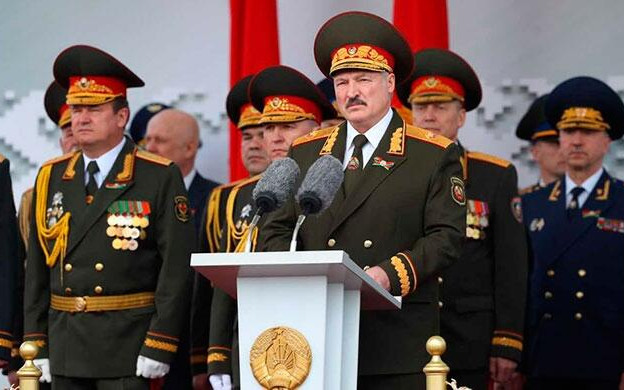 Лукашенко отива в Русия за преговори с Путин