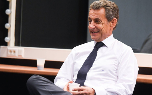 Под ударите на закона! Разследват Саркози за манипулиране на свидетели и измама