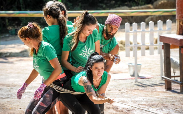 Женски бунт назрява във „Фермата“