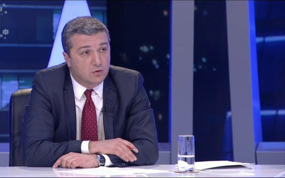 Стойнев: Правителството се опитва да излъже и ЕК, и миньорите