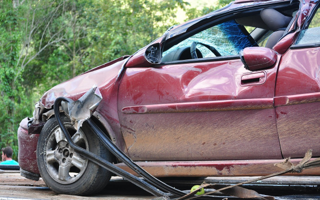 Двама шофьори на леки автомобили са загинали при тежка катастрофа край Шумен