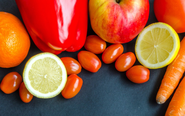 Оранжевите плодове и зеленчуци са най-полезни за очите, твърдят учени
