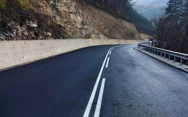 28% от републиканските пътища са за основен ремонт