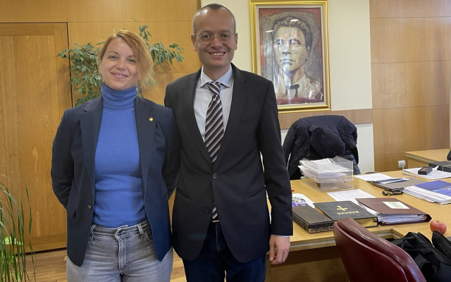 Новият кмет на Благоевград се срещна с впечатляваща нашенка, която е партньор с "Пепси" и "Марс"