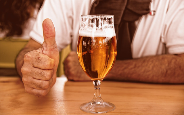35 литра бира за 4 дни и най-дългият махмурлук в света