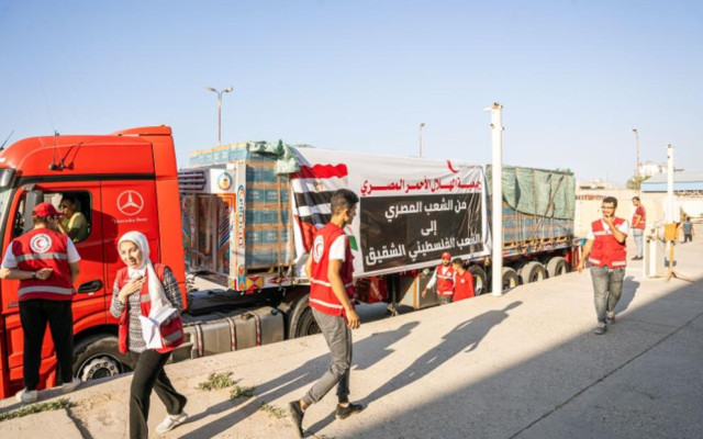 В Газа са пристигнали 750 тона хранителни помощи