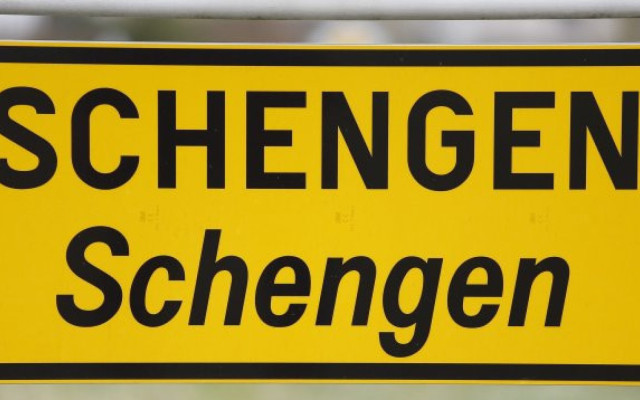 Австрия пак ни резна за Шенген