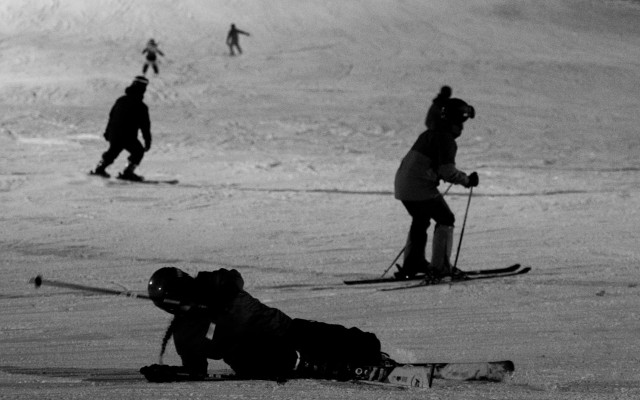 Отменят нощното каране на ски в Боровец заради високите температури