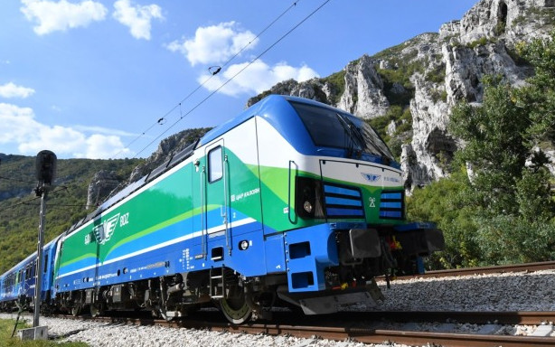 София-Бургас за 3,5 часа: БДЖ ще вдига нивото с новите локомотиви, но се задава и частна конкуренция