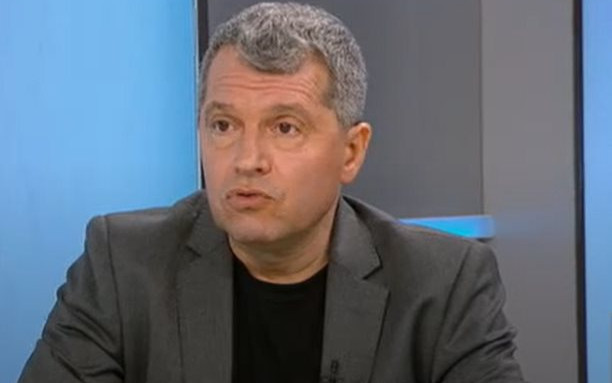 Тошко Йорданов: Сглобката вкарва страната в ужасна криза