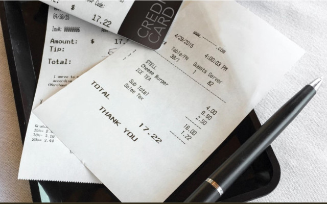 Собственици на заведения aлармират: Клиенти крият касови бележки, за да не плащат сметките си