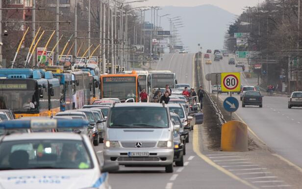 Затварят за 2 г. част от локалното на „Цариградско” в София