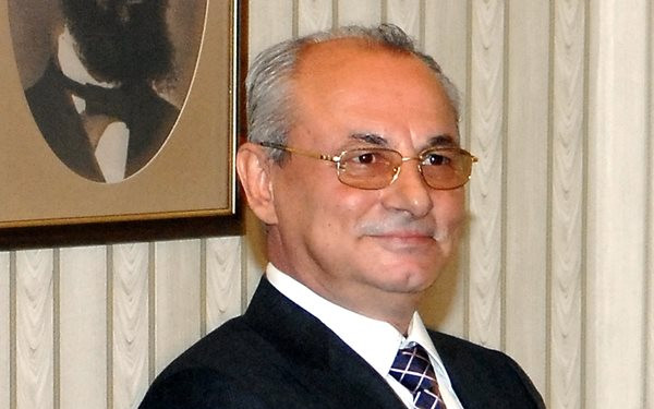 Доган предлага Пеевски и Джевдет Чакъров за съпредседатели на ДПС