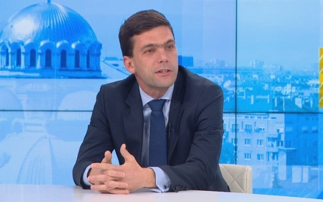 Никола Минчев не иска да е председател на НС след ротацията, отказа се