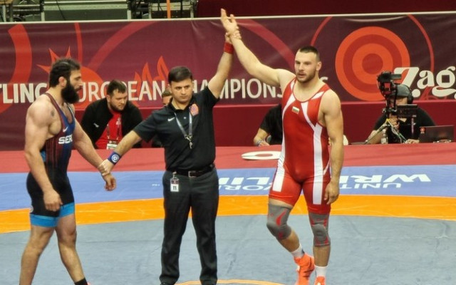 Кирил Милов и Тайбе Юсеин се завръщат в националния отбор по борба