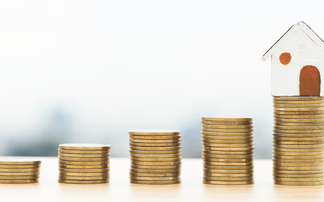 Експерт: Плавно вдигане на лихвите по ипотечните кредити през 2024 г.