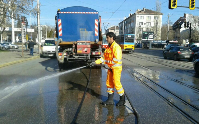 От днес започва поетапно миене на пешеходните подлези в столицата