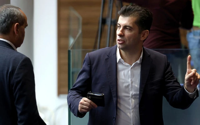 Петков: Ротацията трябва да е изцяло огледална