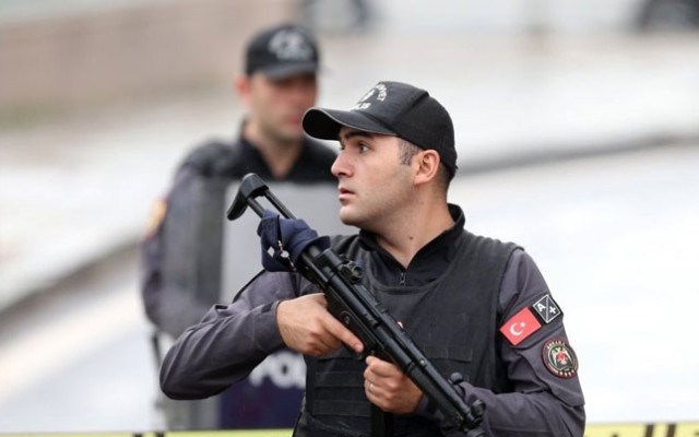 В Турция задържаха 23 души, издирвани от Интерпол, сред тях и българи