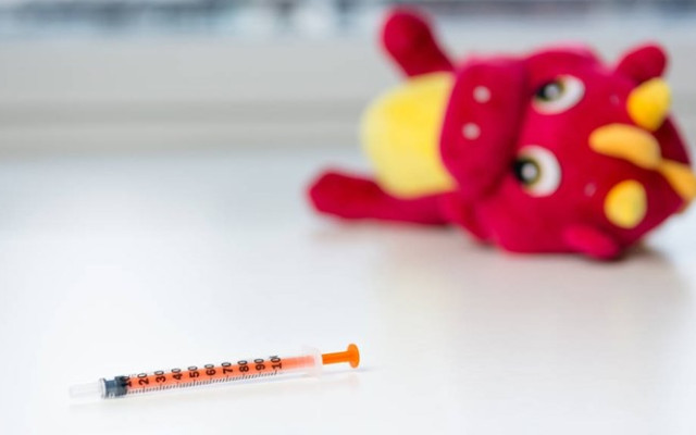 МЗ забранява износа на инсулин и антибиотици за деца