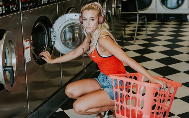 Да перем ли дрехите, обърнати наопаки?