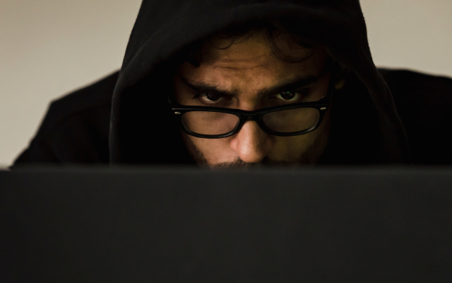 Мъж олекна с 16 000 лева чрез нова измамна схема в интернет