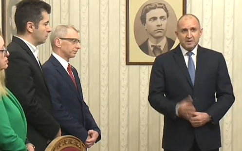 След предизвестения провал на втория мандат: Има ли шансове за кабинет с третия? (ОБЗОР)