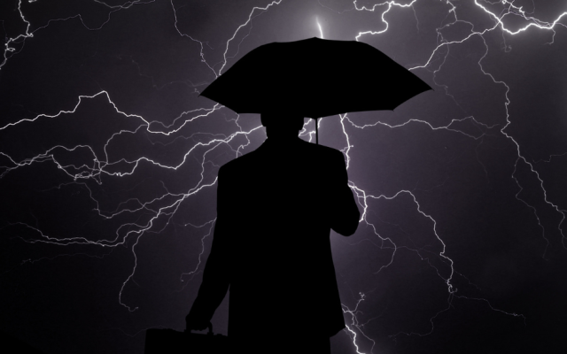 Бурята "Федра" приближава Балканите