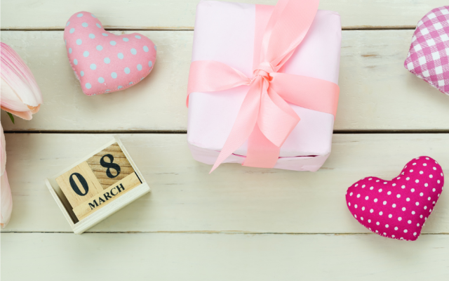 Проучване на "Тренд": 7 от 10 българи празнуват 8-ми март, за 16% празникът е остарял