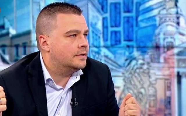 Балабанов за аферата в Митниците: Има тежки политически чадър от страна на ПП-ДБ