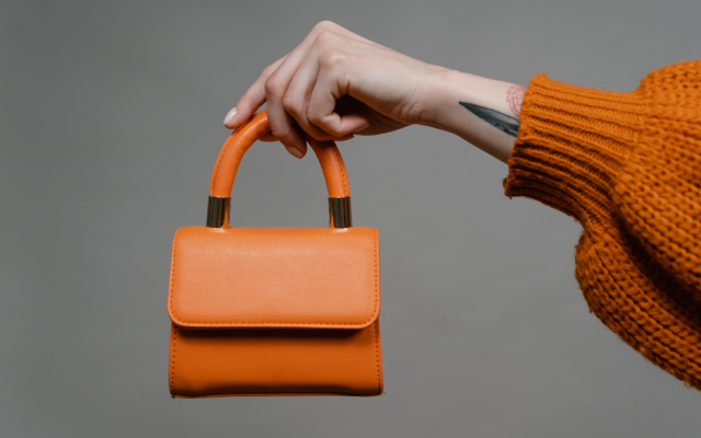 Модни тенденции при чантите за пролет-лято 2024: Как да съчетаете тоалета и аксесоара си