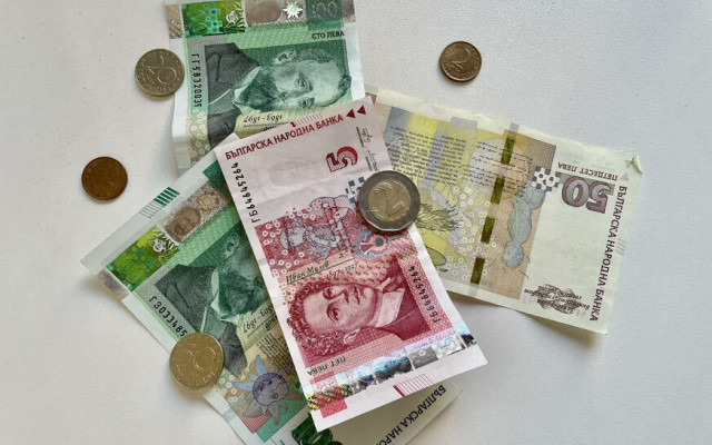 НСИ: Българите удвоиха доходите си през последните 10 години