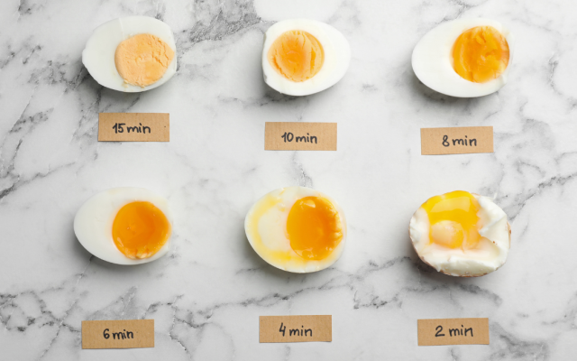 От тефтера на баба: Тайната как да варим яйцата за Великден без да се счупят