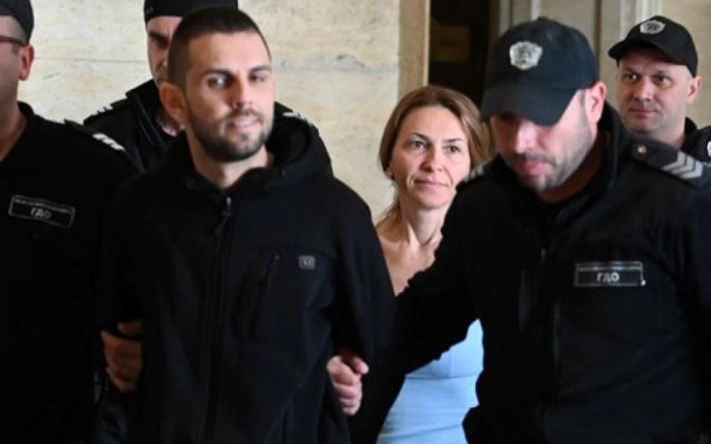 Заковани със СРС-та! Контрабандистът Стефан Димитров инструктирал Банкова кого да назначи в митниците