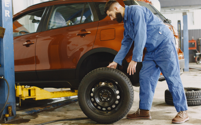 Автомонтьорите у нас с 5 000 лева заплата