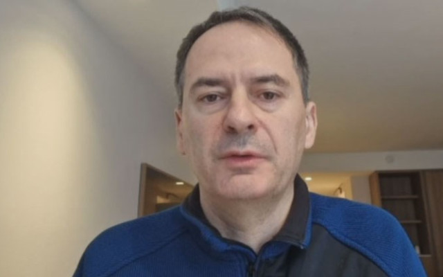 Христо Грозев: Страхувам се да се върна в България