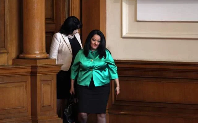 На 46 години: Лиляна Павлова роди син на милионер