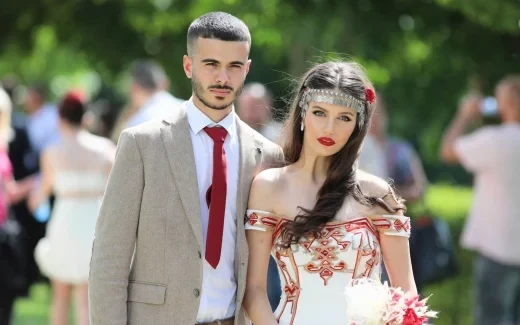 Абитуриентка остави без дъх цяла България