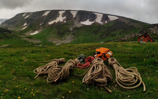 Трагeдия: Турист загина в Стара планина, падайки от 15 метра височина