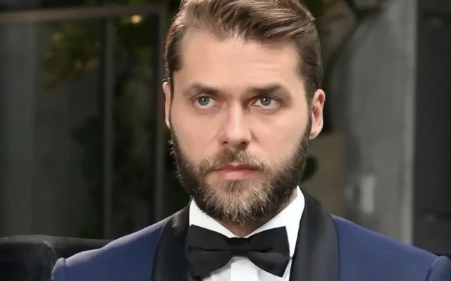 Нов скандал разтресе мрежата: Ергенът Алек бил с друга през цялото време