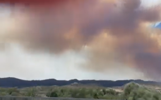 Две са вече селата, евакуирани заради пожара край Струмяни