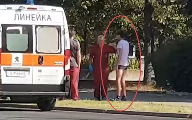 Напоителен купон без гадже бил причината Явор Бахаров да се озове неадекватен на бургаска пейка по бельо