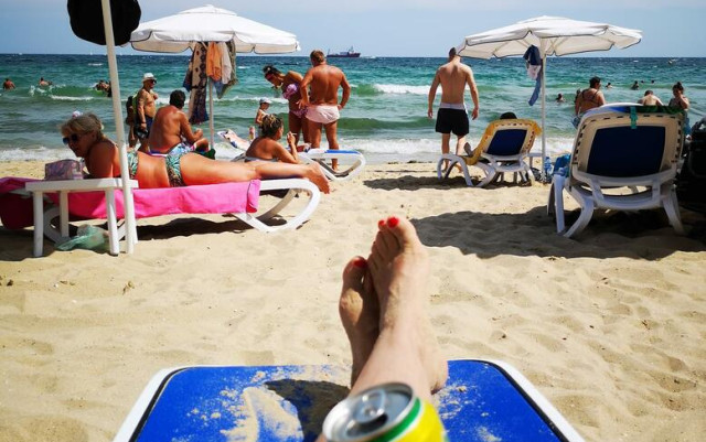 Наплив от туристи в Приморско и Китен