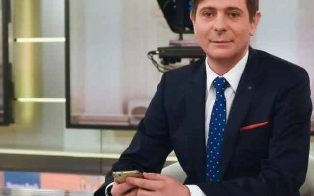 Виктор Николаев закъснява редовно за работа