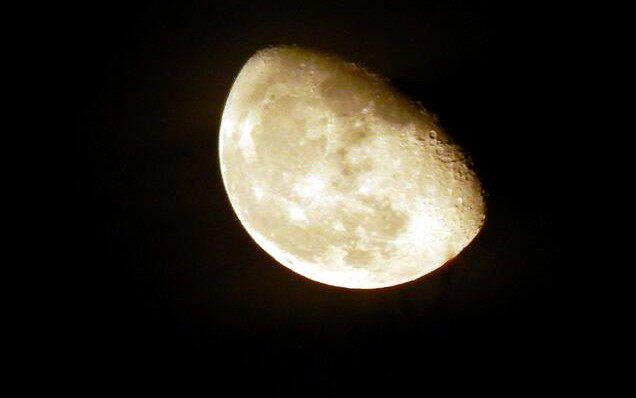 Лунен календар: Не се карайте с никого и не крещете