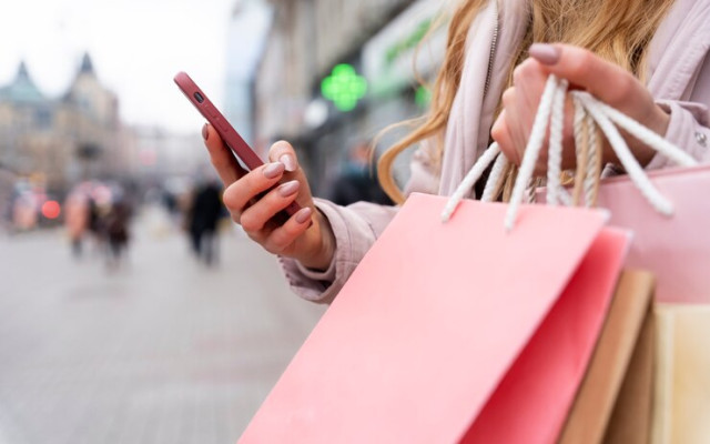 Луната и Меркурий идеални за шопинг до 24-и, вижте и кога да не си хвърляте парите на вятъра